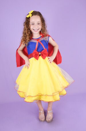 Vestido Infantil Branca De Neve Fantasia Com Presilha e Capa