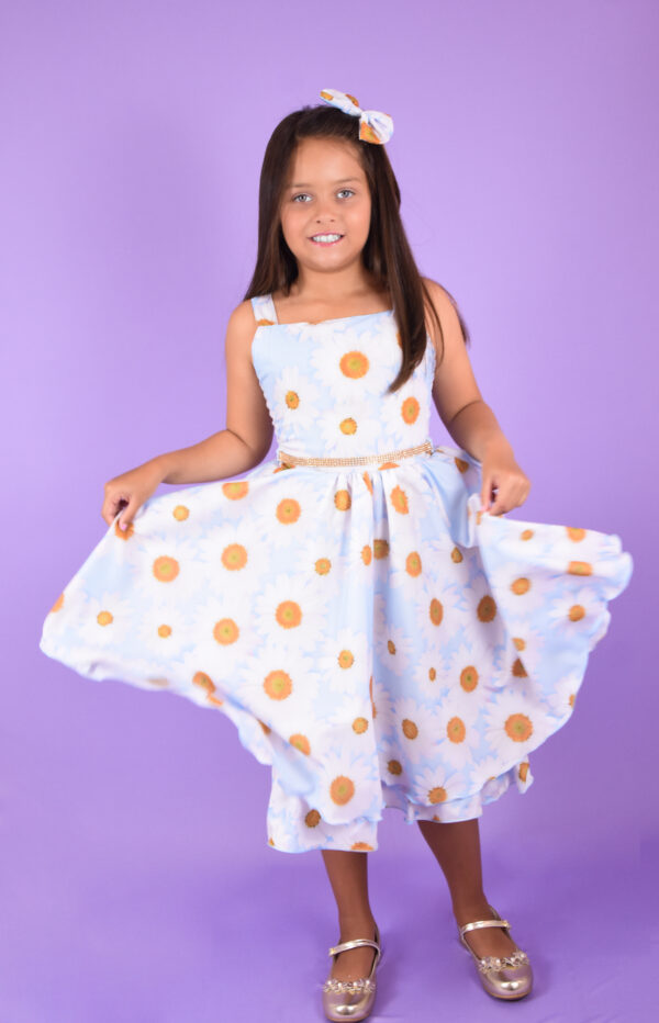 Vestido Juvenil Margaridas Estampado Aniversário Cinto de Strass - Image 5