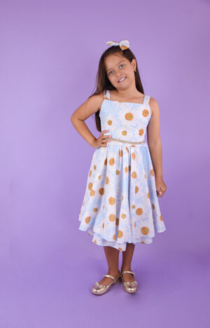 Vestido Juvenil Margaridas Estampado Aniversário Cinto de Strass